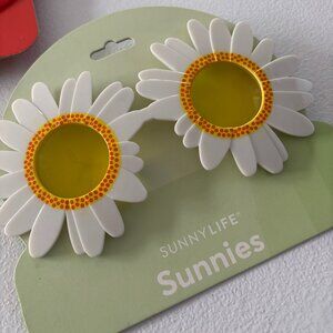 New Sunnylife 'Daisy' Sunnies Sunglasses